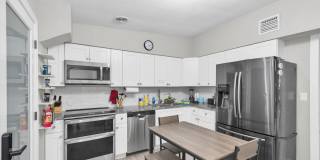 Updated 3-Bedroom in Clearwater. Minutes from Clearwater Beach! Gallery 38
