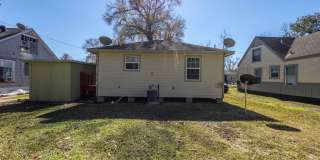 2 bed, 1 bath in great location - move in ready! Gallery 27