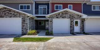 Must See Condo!! Gallery 1