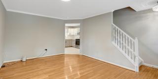 10929 Park Road Gallery 7
