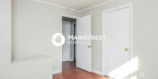 827 Elmira Avenue Gallery 10