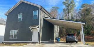 Four Bedroom Available for Pre-Lease Gallery 1