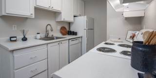 Rivercrest Apartments Gallery 23