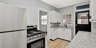 Stunning 3 bedroom home in McKees Rocks available May 15! Gallery 27