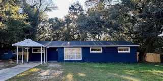 522 South Edgewood Circle Gallery 1