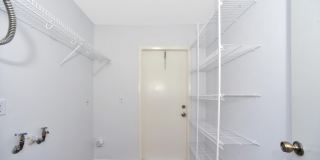1354 Westover Street Gallery 8