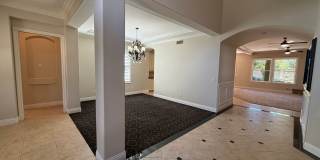 Stunning Seven Oaks Home! Gallery 6