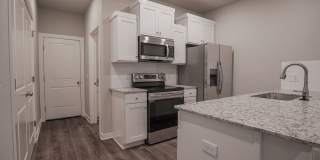 4 bedroom 3.5 bath home! Gallery 6