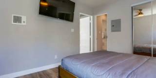 812 Island Ct Gallery 15