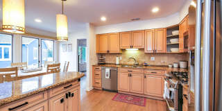 31 Bayside Ct Gallery 38