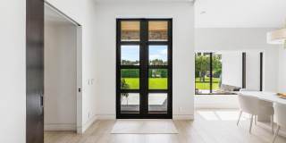 11173 Manatee Gallery 12