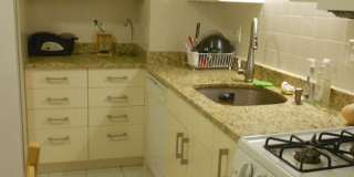 Huge 4 bedroom unit with A/C,  in-unit laundry and parking in Oak Square! Gallery 15