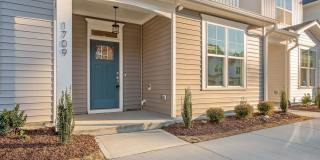 3/3 Townhome beside Centennial Campus & Close to NCSU Gallery 3