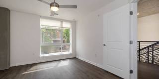 Radius Uptown Apartments Gallery 16