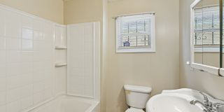 2920 Philip Street Gallery 9