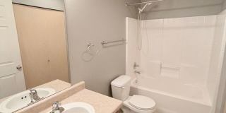 Spacious 3-Bed/2.5-Bath Home in Lake Stevens for $3150!  Ready for Move in! Gallery 13