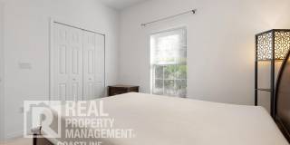 **50% Off First Month's Rent** - Flexible Lease: Seasonal OR Annual Furnished OR Unfurnished Gallery 28