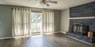 Lake DeSoto Area | Home |Unfurnished Gallery 12