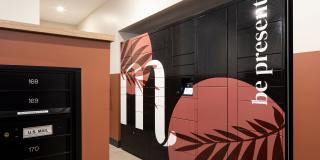 Moment Gallery 58