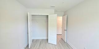 3-Bedroom End Unit Townhome Gallery 12