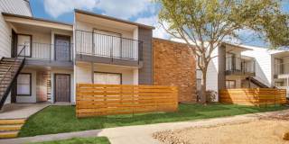 Holbrook Apartment Homes Gallery 14