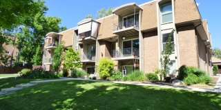 Downtown Living | 1 Bed • 1 Bath Ground-Level Condo | Available August 1! Downtown Living | 1 Bed • 1 Bath Ground-Level Condo | Available August 1! Gallery 1