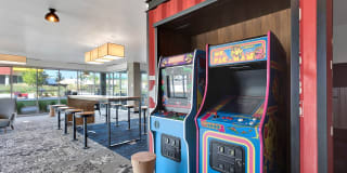 Oak Street Station Gallery 25