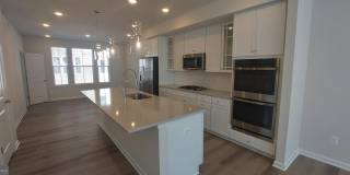 2576 HOPTON Lane lot: 42 Gallery 11