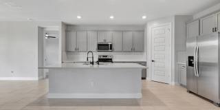 Spacious 4BR Home in Port St. Lucie – Modern Comfort Awaits Gallery 8