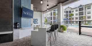 Aventon Noelle Aventon Noelle Gallery 26