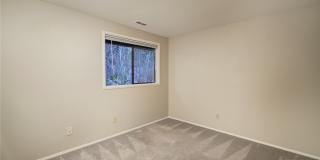 2Bd/1.5Ba Kirkland Townhome Gallery 17