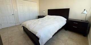 7135 Collins Ave cu-815, Miami Beach, FL 33141 Gallery 21