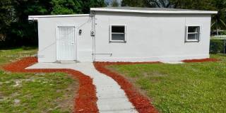 2275 NW 99th Ter Gallery 1