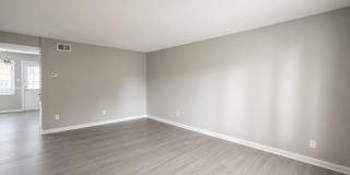 1909 Harvest Ln Unit 8 Gallery 2