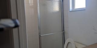 Great family home with 4 bedrooms, 2 bath Gallery 9