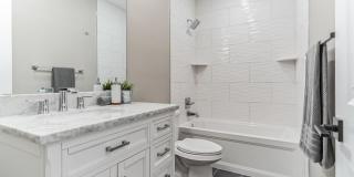 Huge 4 bed 3 bath home in point breeze. MODERN, PATIO, ROOF DECK JULY 15 Gallery 11