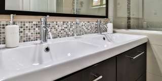 GORGEOUS REMODELED HOME WALKING DISTANCE TO WESTLAKE ELEMENTARY COMING TO THE MARKET SOON! Gallery 29