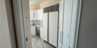 2777 Paradise Road Gallery 22