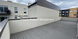 2 Bed/2.5 Bath, 2097 Sqft - 2620 W Front View Cres Dr Gallery 24