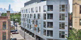 Wicker Park Lofts- 1515 W. Haddon Ave Gallery 1