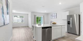 673 Bremerhaven Street NW Gallery 7