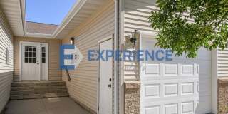 Comfortable 3-Bedroom Condo in Brandon – Available Now! Gallery 1