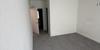 8105 East 11th Avenue Gallery 6