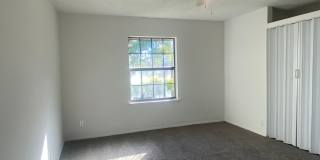 2 BEDROOM DUPLEX, LAWN CARE AND WATER INCLUDED 2 BEDROOM DUPLEX, LAWN CARE AND WATER INCLUDED Gallery 10