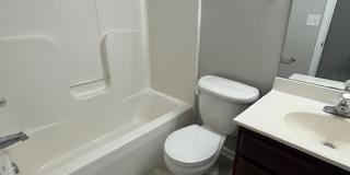 3 Bedroom, 2.5 Bathroom in Lexington! Gallery 13