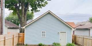 936 Camp Street Gallery 32