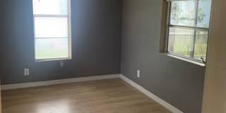 MOVE IN SPECIAL- Cozy Remodeled  1 Bed/1 Bath Home in Saint Cloud Gallery 9