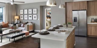 AMLI Uptown Orange Gallery 28