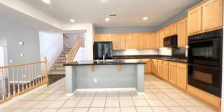 Beautiful 4-bedroom home located in Henderson Gallery 6