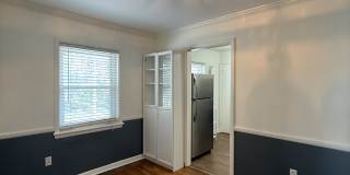 3301 Bull St Gallery 10